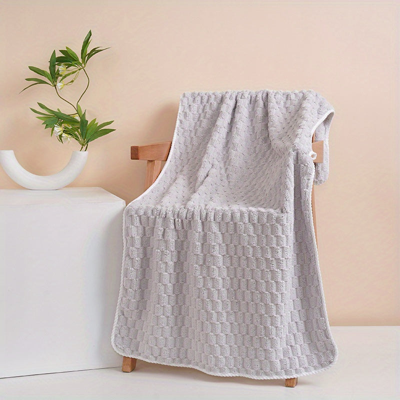 Extra Large Microfiber Bath Towel, Highly Absorbent And Soft, Perfect for Summer Travel. Quick-Drying Towel Suitable for Everyday Use, Spa Visits, Gym Sessions, And Travel